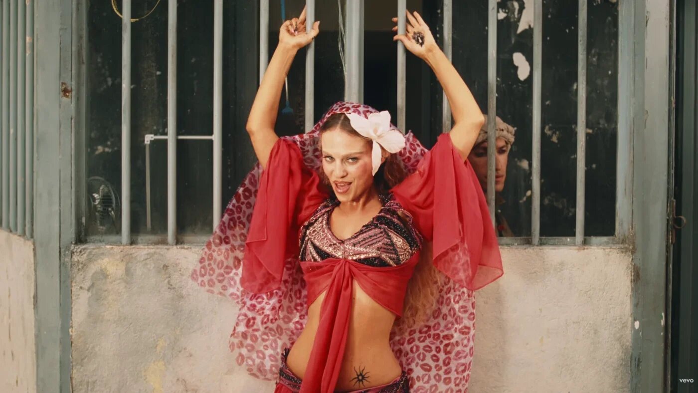 Elyanna faces backlash over prison visuals in ‘BOSA’ music video