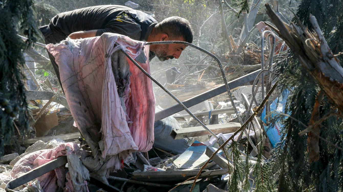 Gaza death toll reaches 73,658 as Israeli attacks continue